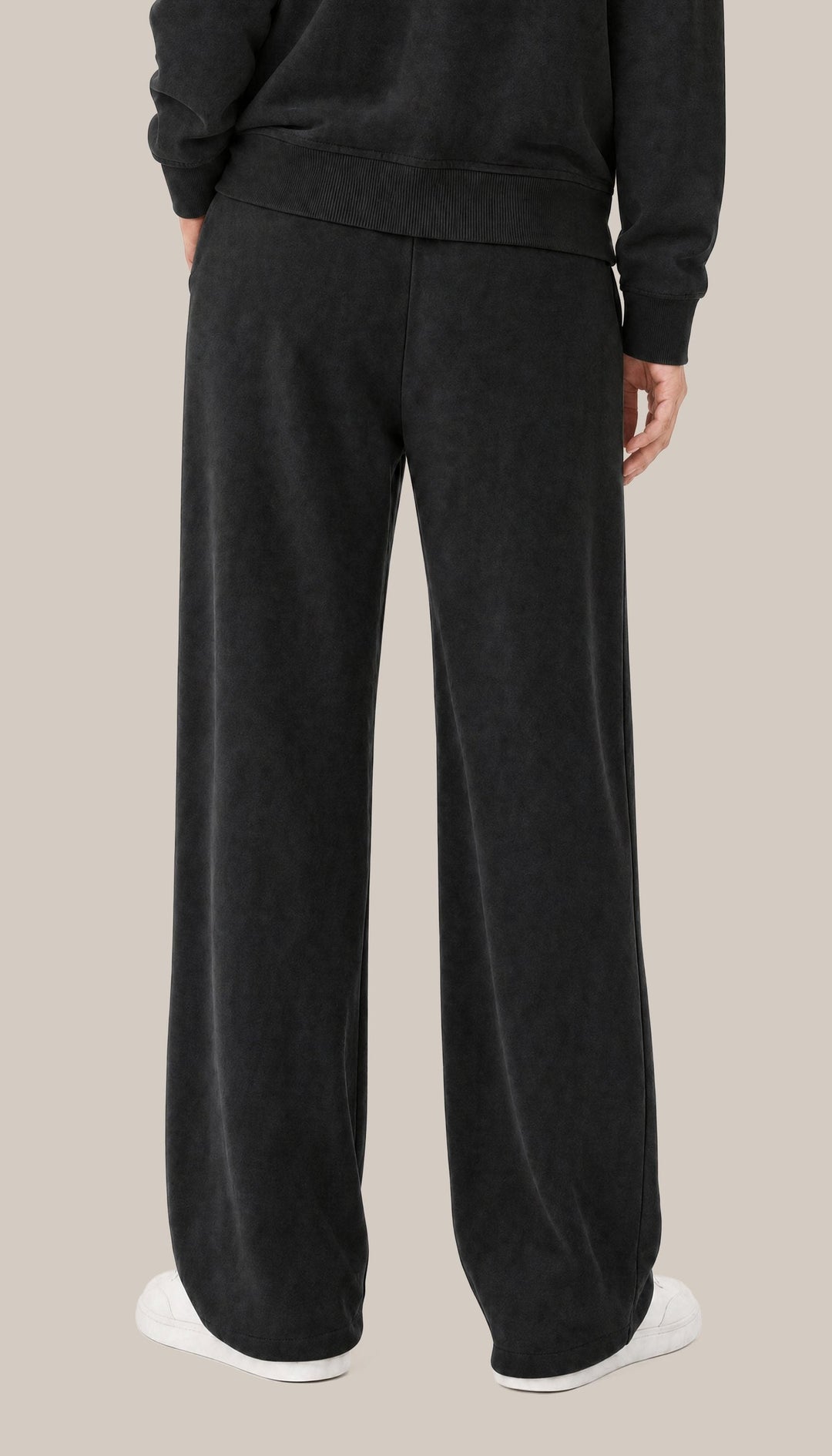 The Coastal Pant - Black - back