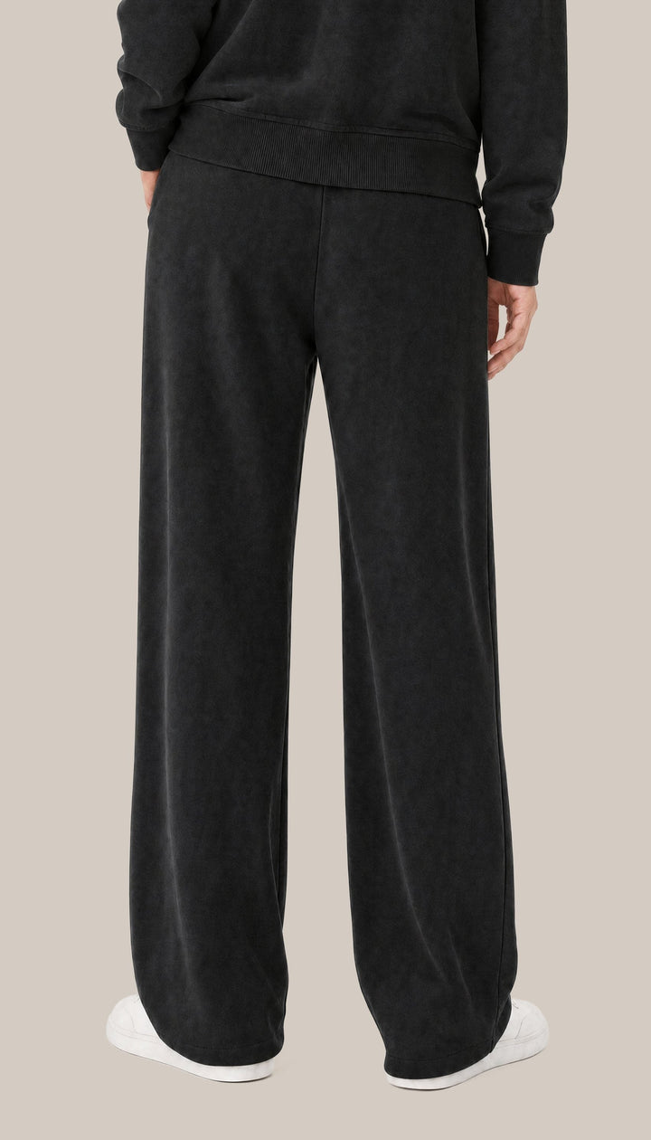 The Coastal Pant - Black - back