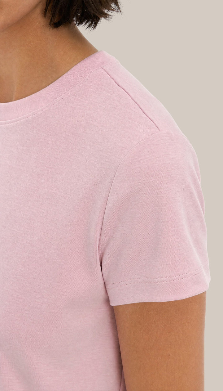 The Legacy Tee - Court Pink - closeup1