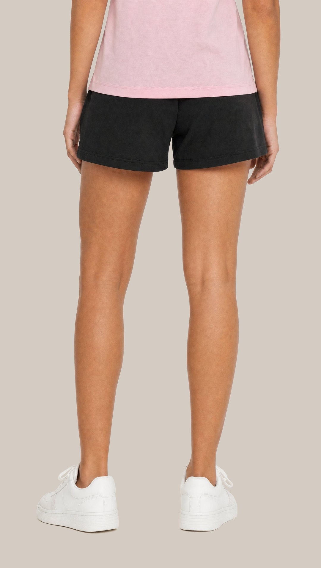 The Volley Short - Black - back